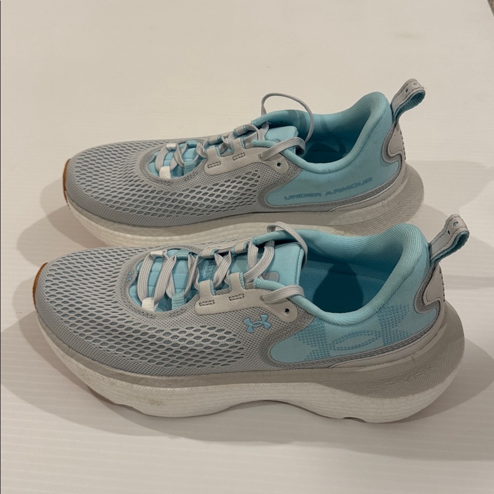 Under Armour Infinite Elite 2 Women Size 8.5 New!!